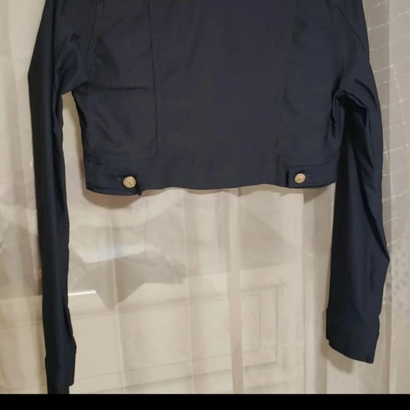 Cropped black Button Jacket - Picture 3 of 5